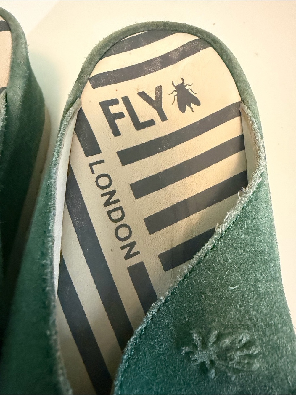 Fly London Green Suede Crossover Slide Sandals Size 9-9.5 - Picture 2 of 9
